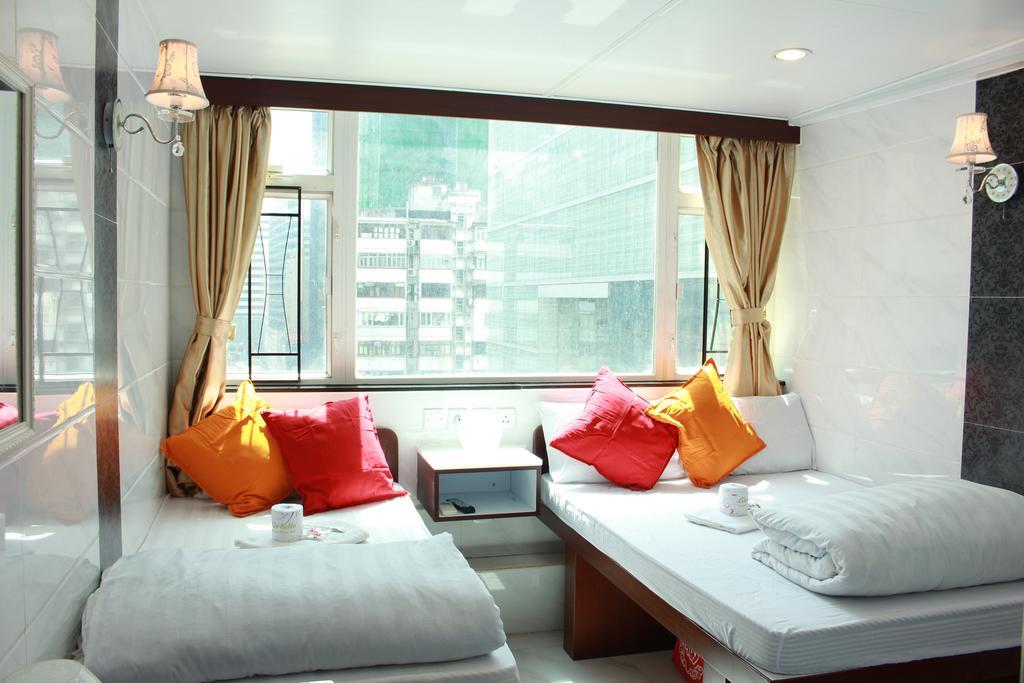 Unique Hostel Hong Kong Room photo